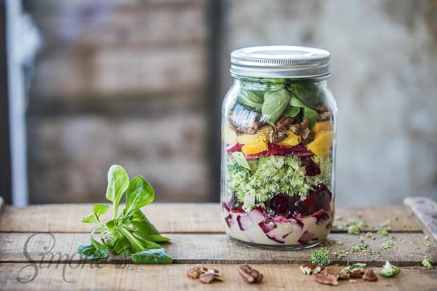Salad in a jar | simoneskitchen.nl