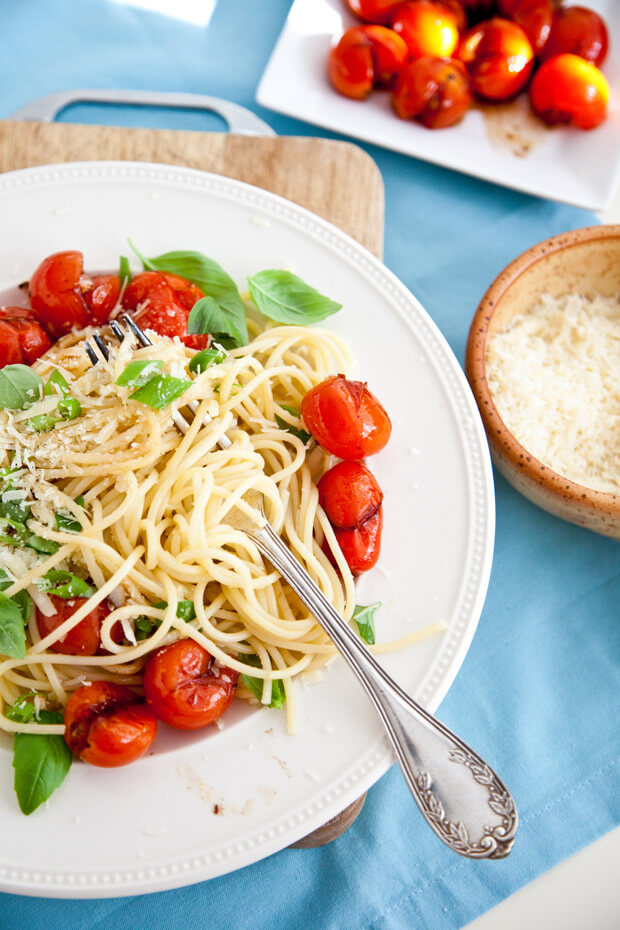 Spaghetti met geplette tomaten