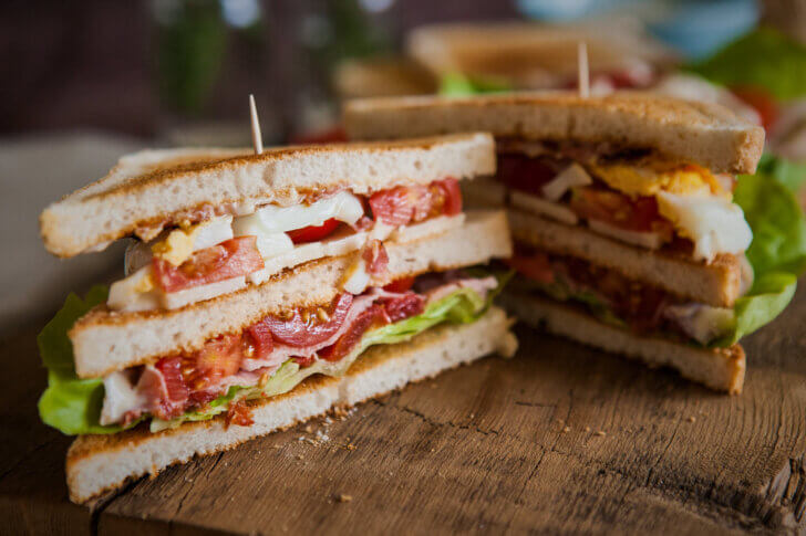 Club sandwich recept