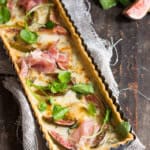 Vijgentaart met gorgonzola en prosciutto
