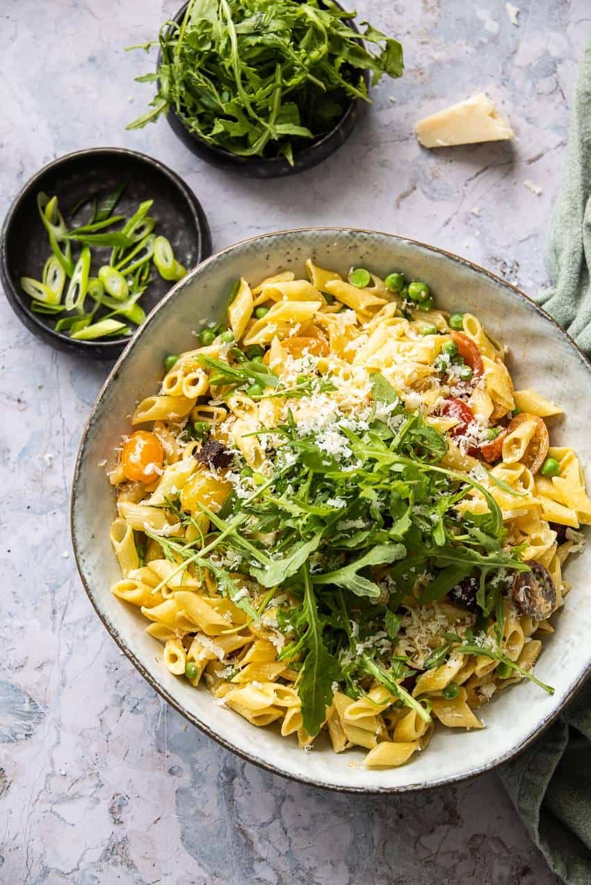 Pastasalade met chorizo en mascarpone