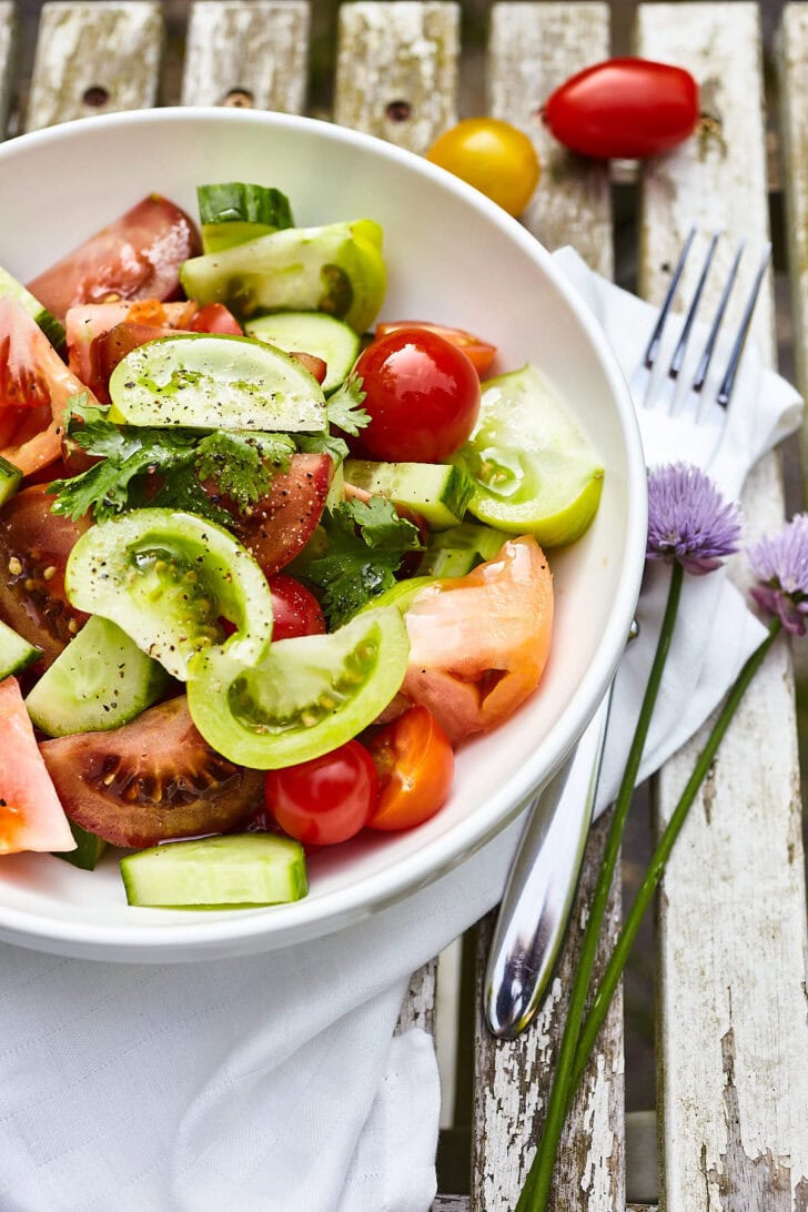Eenvoudige tomatensalade
