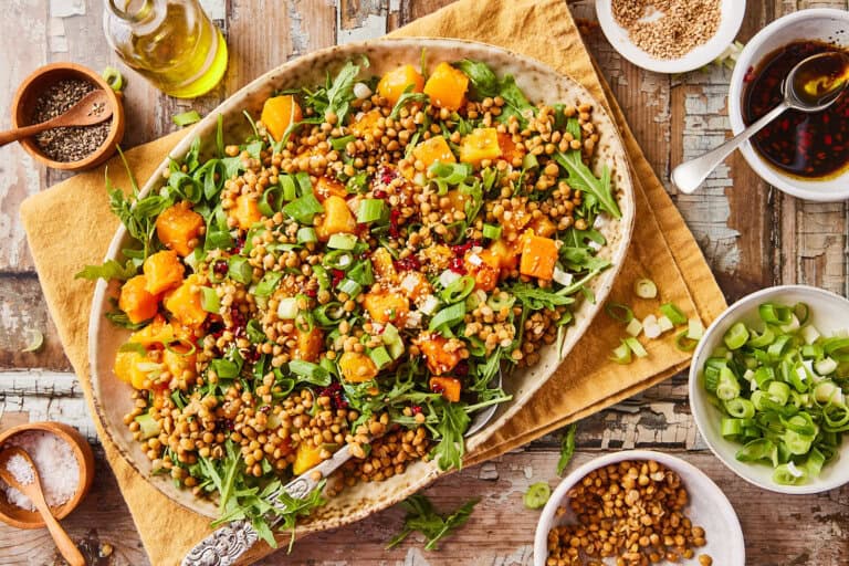 Rucola salade met geroosterde pompoen