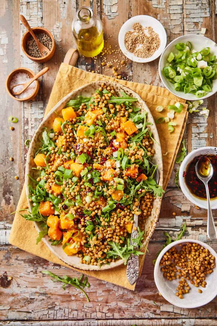 Rucola salade met geroosterde pompoen