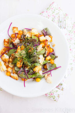 Salade met bietenblad en halloumi | simoneskitchen.nl