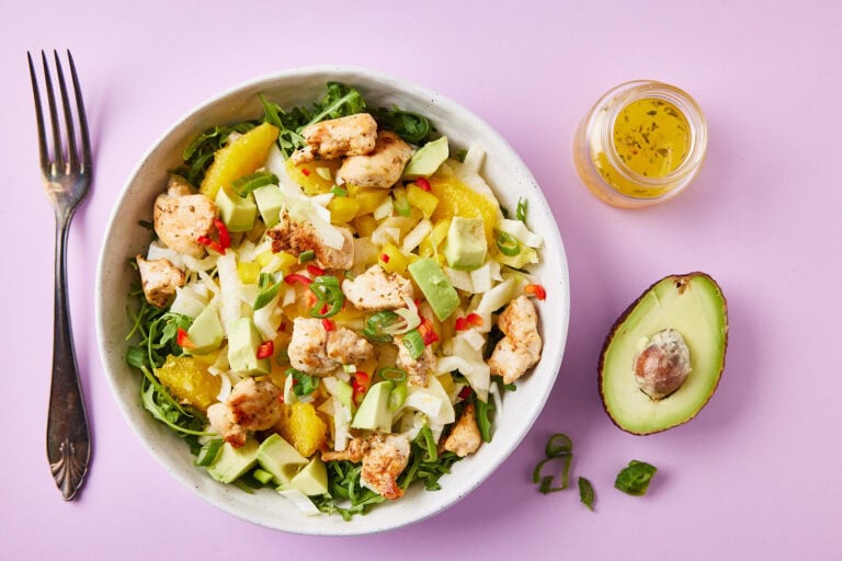 Venkel en sinaasappelsalade met kip