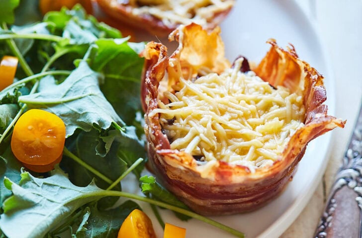 Keto muffins met bacon