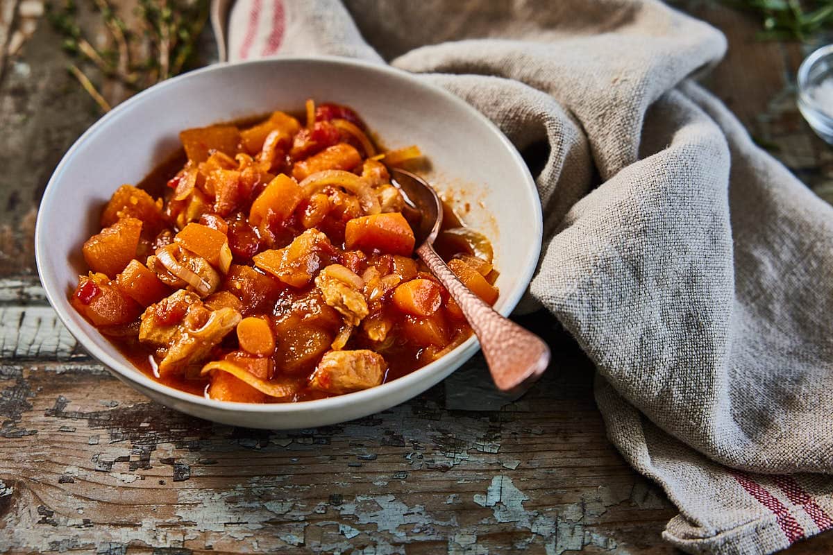 Vegan stoofpot met pompoen en wortel