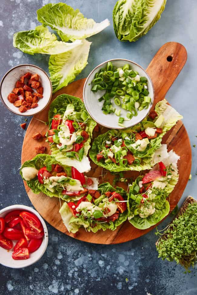 slaschuitjes met avocado en chorizo