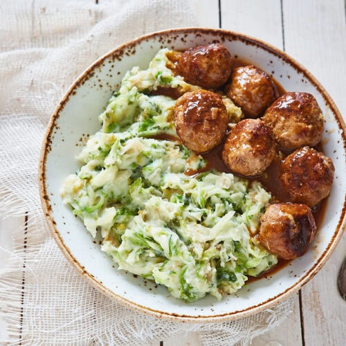 Andijviestamppot met gehaktballetjes