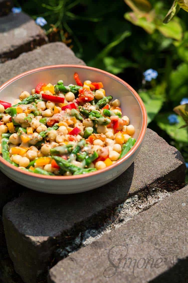 Kikkererwtensalade met tahini | simoneskitchen.nl