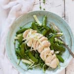 Gepocheerde kip met groene groenten | simoneskitchen.nl