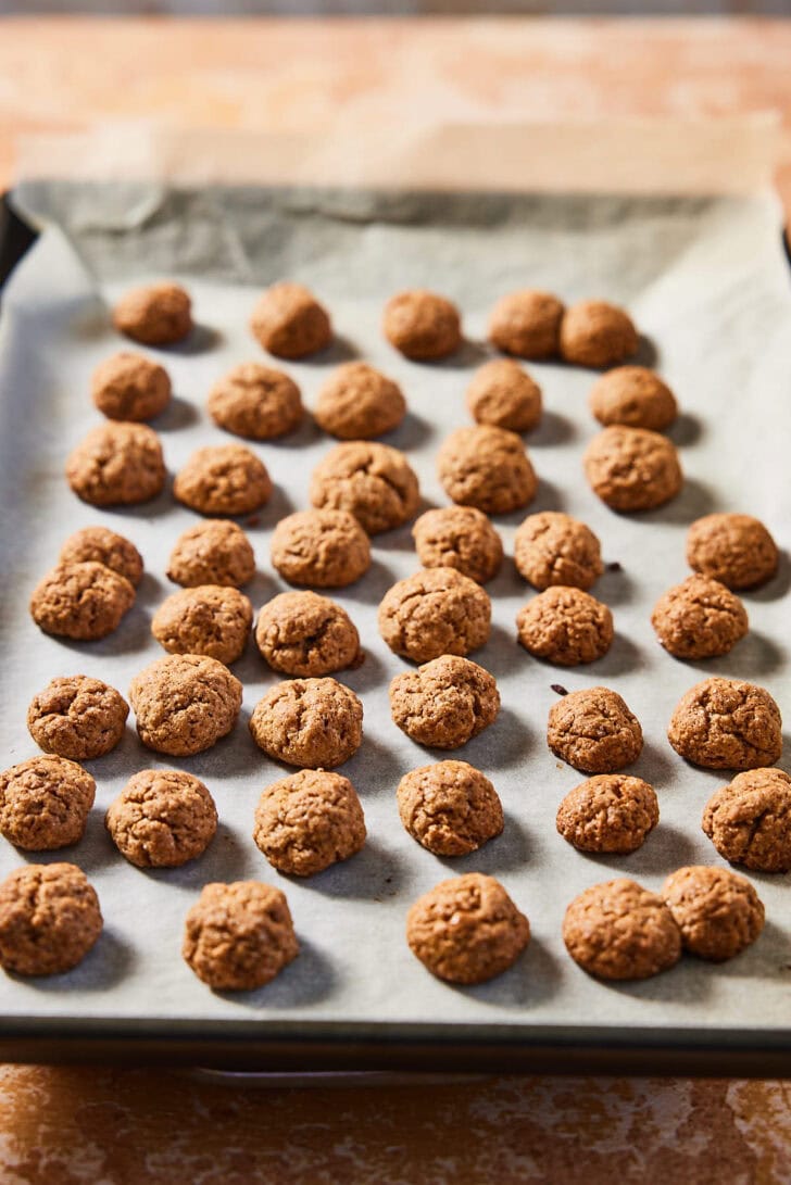 Gebakken kruidnootjes