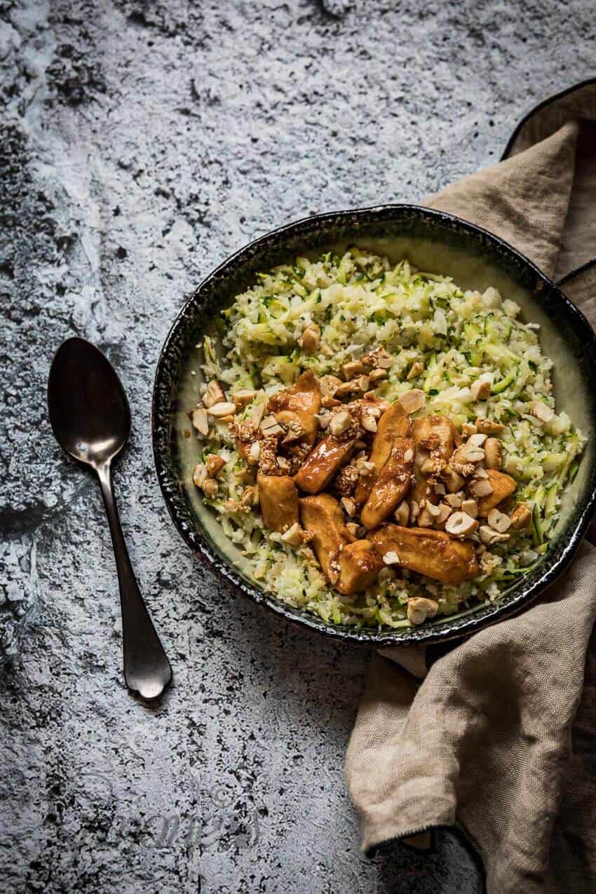 Bloemkool couscous met kip teriyaki