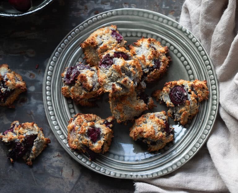 Kokosmakronen met kersen