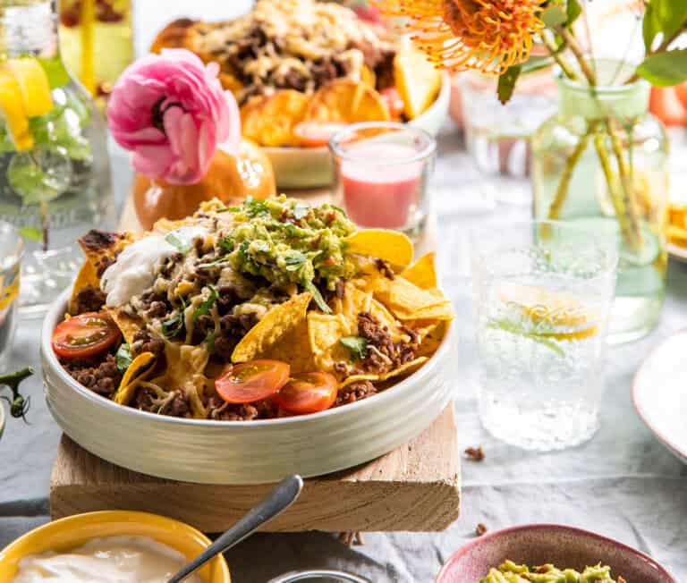 Nachos todos of nachos ovenschotel