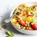 Heerlijke pesto kip met courgette pasta