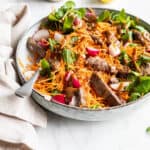 Salade met runderreepjes