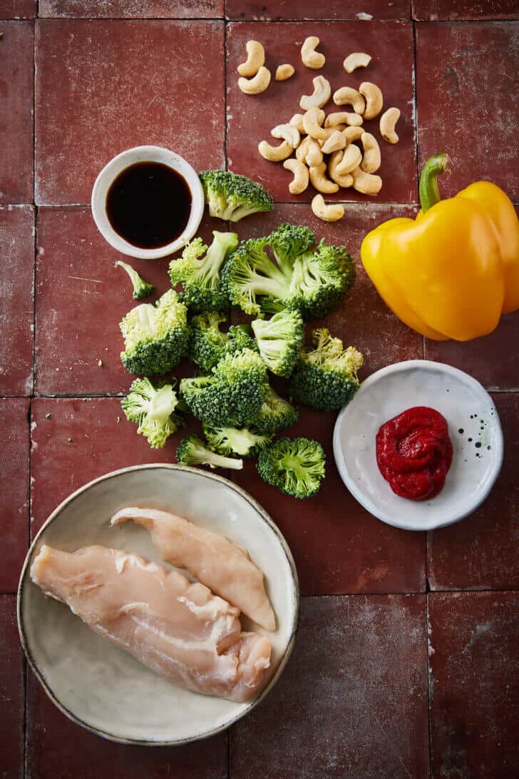 Ingredienten voor broccoli roerbak