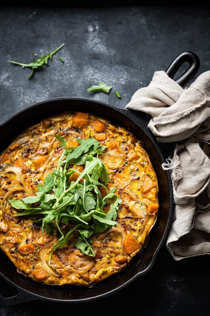 Quiche met gekarameliseerde ui