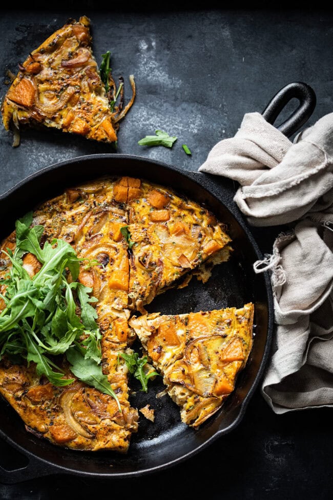 Quiche met gekarameliseerde ui