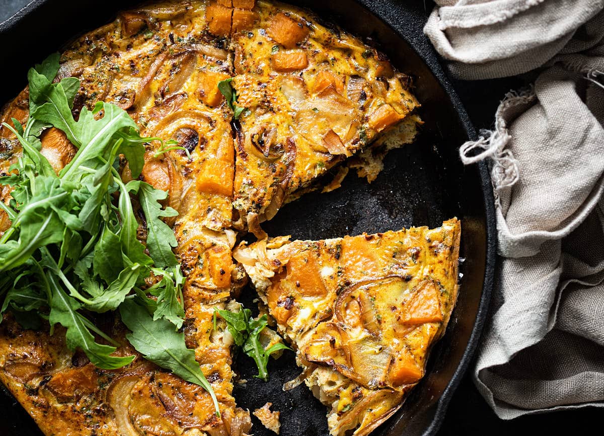 Quiche met gekarameliseerde ui