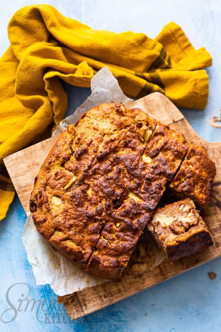 Appelcake met walnoot