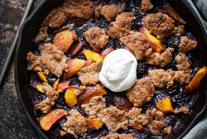 Bramen en nectarines uit de oven