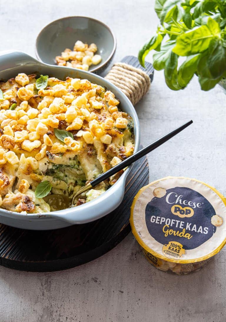 Pasta Alfredo met broccoli en cheesepop Simone's Kitchen