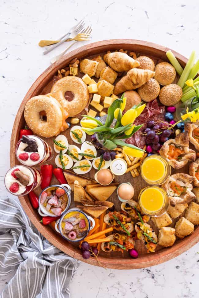 Paasbrunch borrelplank