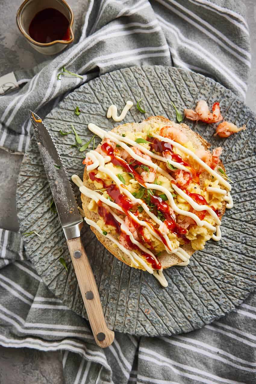 Broodje ei met rivierkreeft