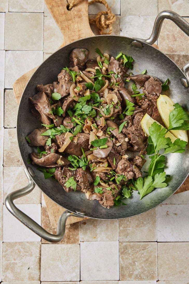 Pannetje met kippenlevertjes