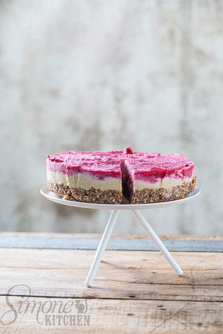 Vegan cheesecake met cranberry