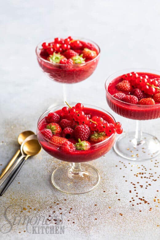 Spoom van rood fruit - Simone's Kitchen