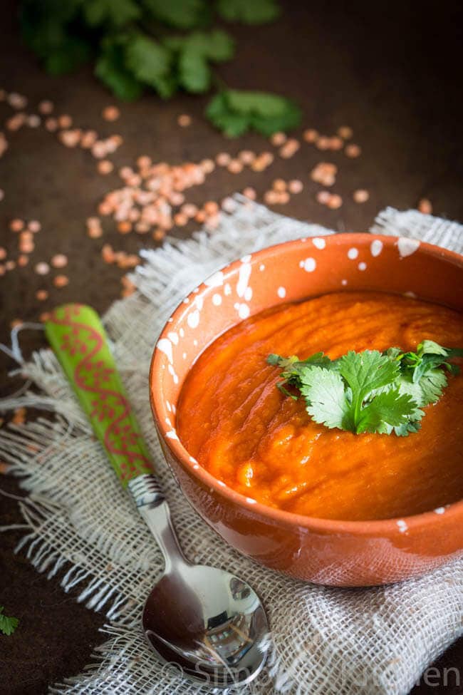 Rode linzensoep met komijn