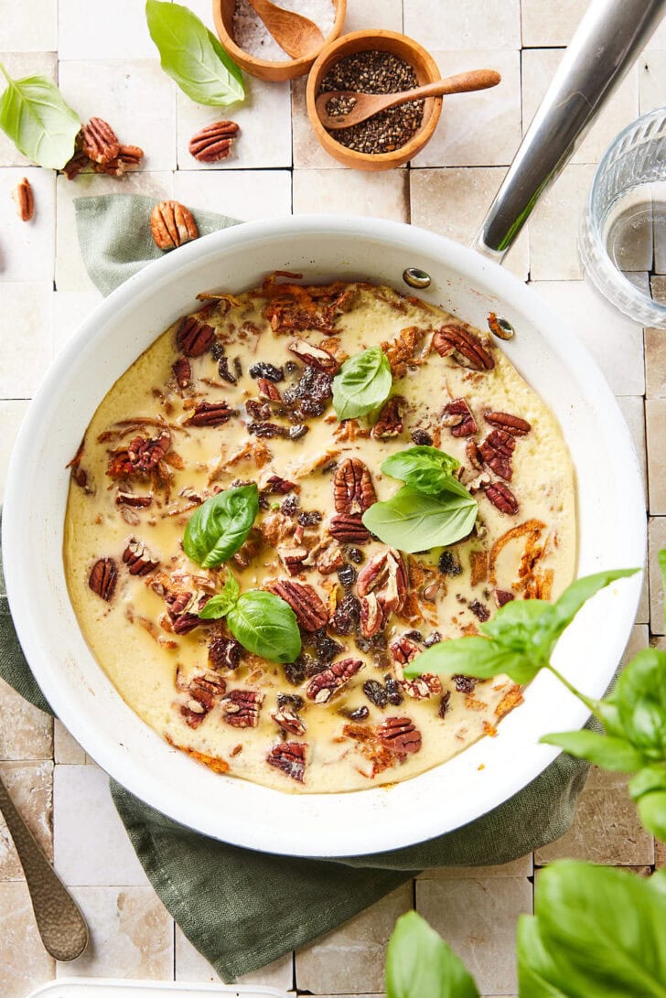 Zoete aardappel met appel