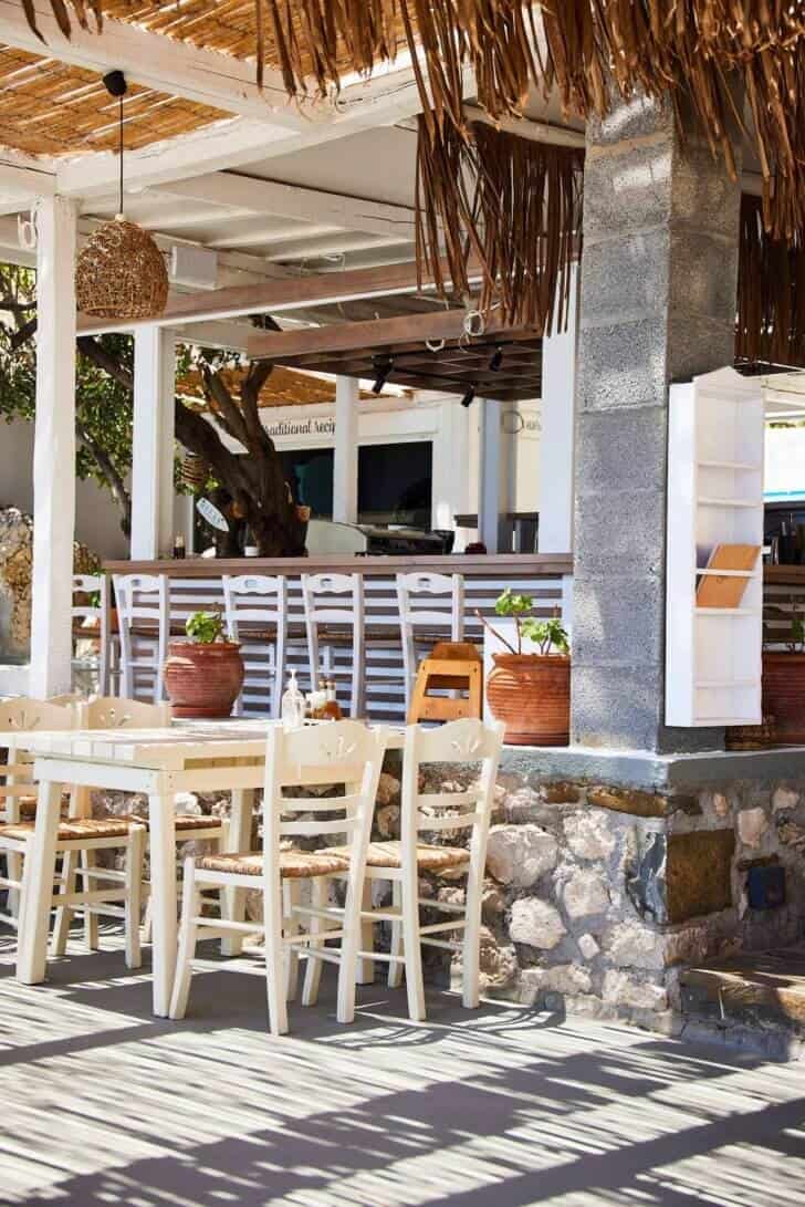 Dakos salade karpathos restaurant Kelaria