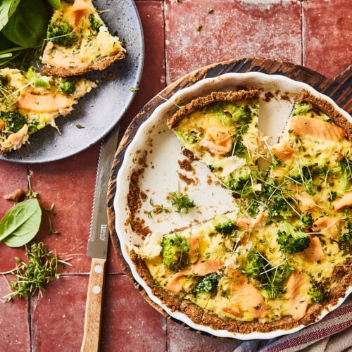 Zuurkool quiche met zalm