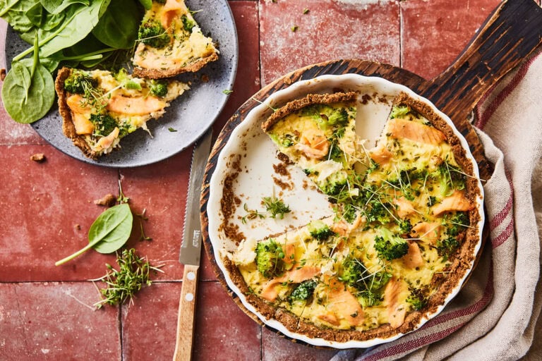 Zuurkool quiche met zalm
