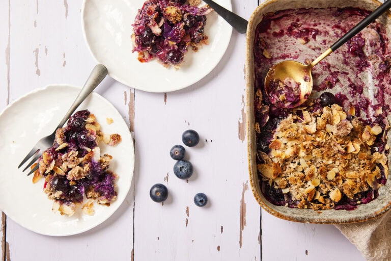 Blauwe bessen crumble