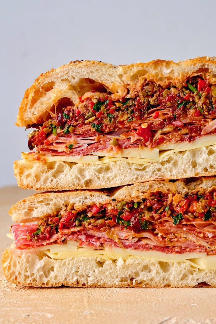 Muffuletta sandwich