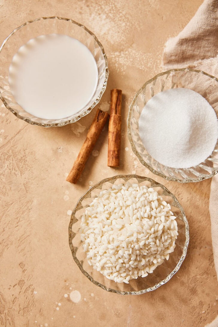 Ingredienten voor rijstpudding